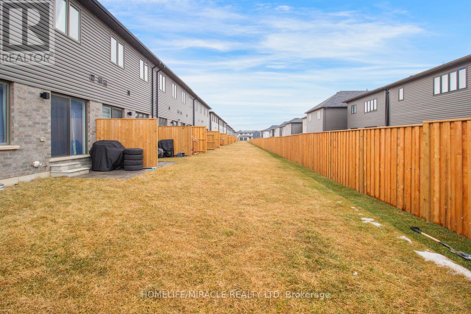 45 June Callwood Way, Brantford, Ontario  N3T 0V1 - Photo 38 - X12696940