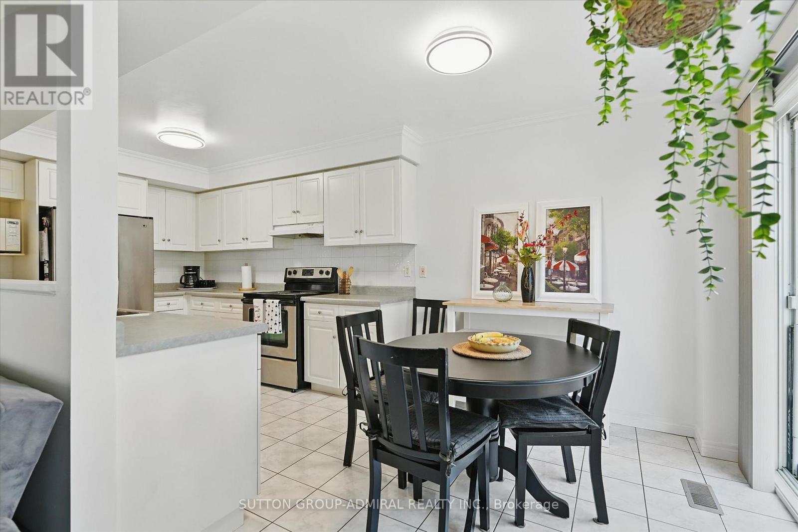 469 Dewitt Road, Hamilton, Ontario  L8E 5W8 - Photo 12 - X12696964