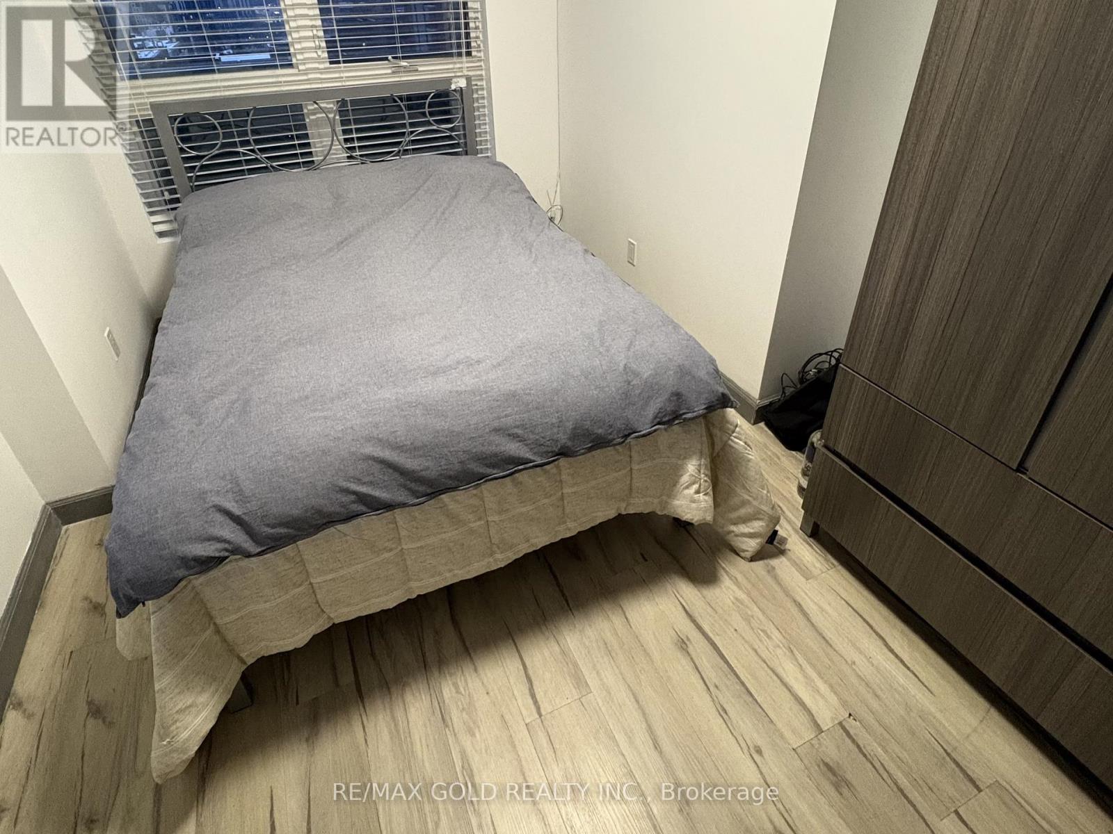 2122 - 258b Sunview Street, Waterloo, Ontario  N2L 0H7 - Photo 13 - X12696974