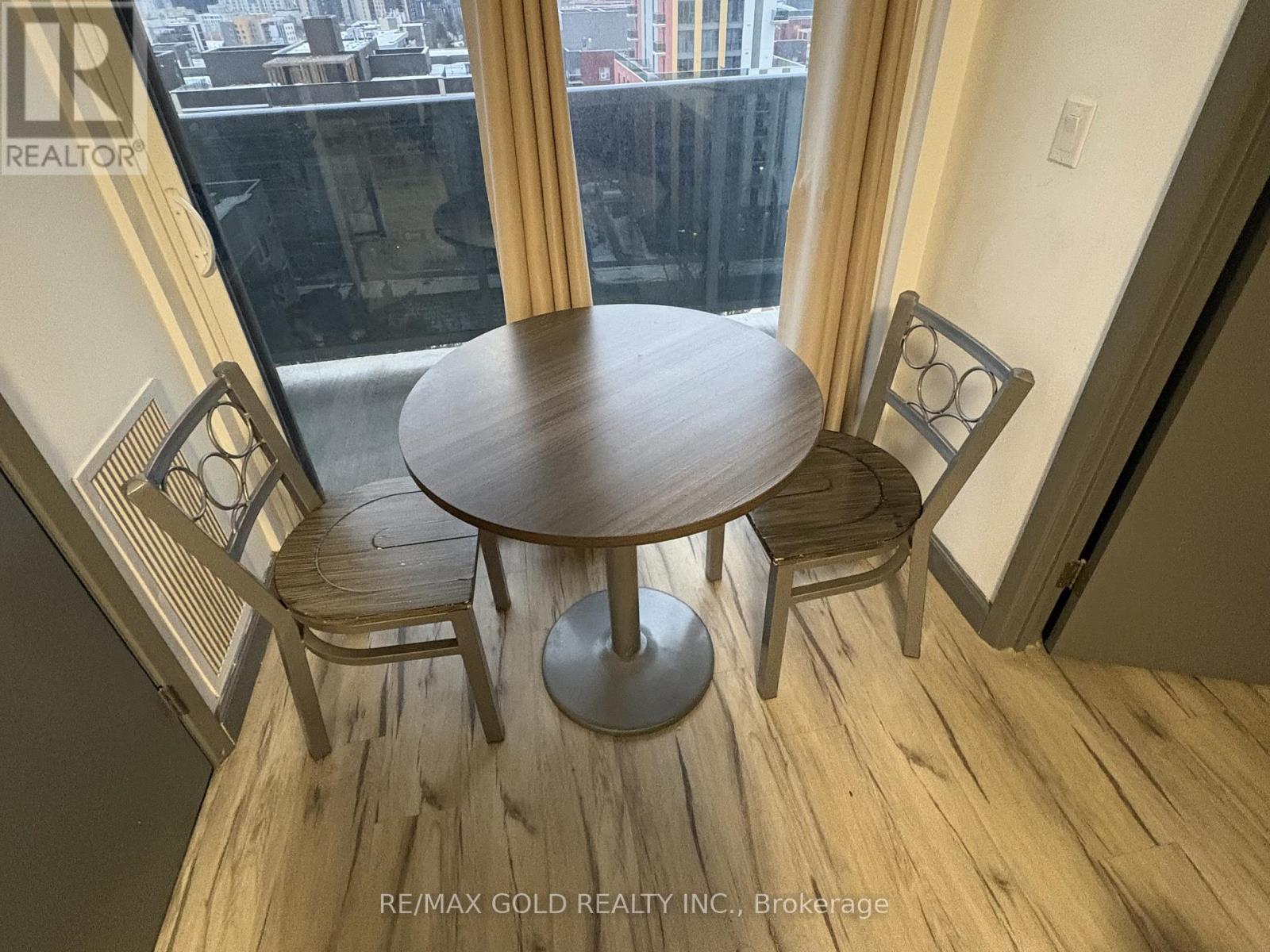 2122 - 258b Sunview Street, Waterloo, Ontario  N2L 0H7 - Photo 7 - X12696974