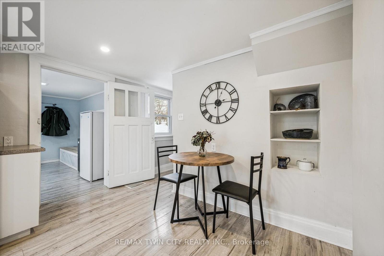 7 Riverside Drive W, Woolwich, Ontario  N3B 1P9 - Photo 22 - X12697036