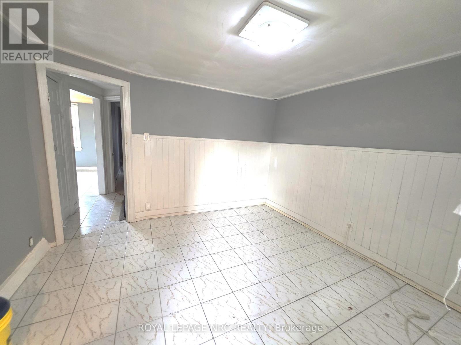 220 Emerald Street N, Hamilton, Ontario  L8L 5K8 - Photo 10 - X12697068