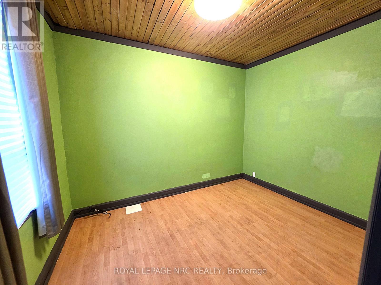 220 Emerald Street N, Hamilton, Ontario  L8L 5K8 - Photo 5 - X12697068