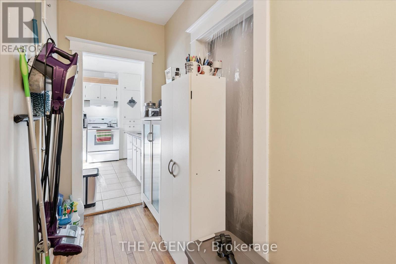 31 Brunel Road, Huntsville, Ontario  P1H 1P4 - Photo 7 - X12697114