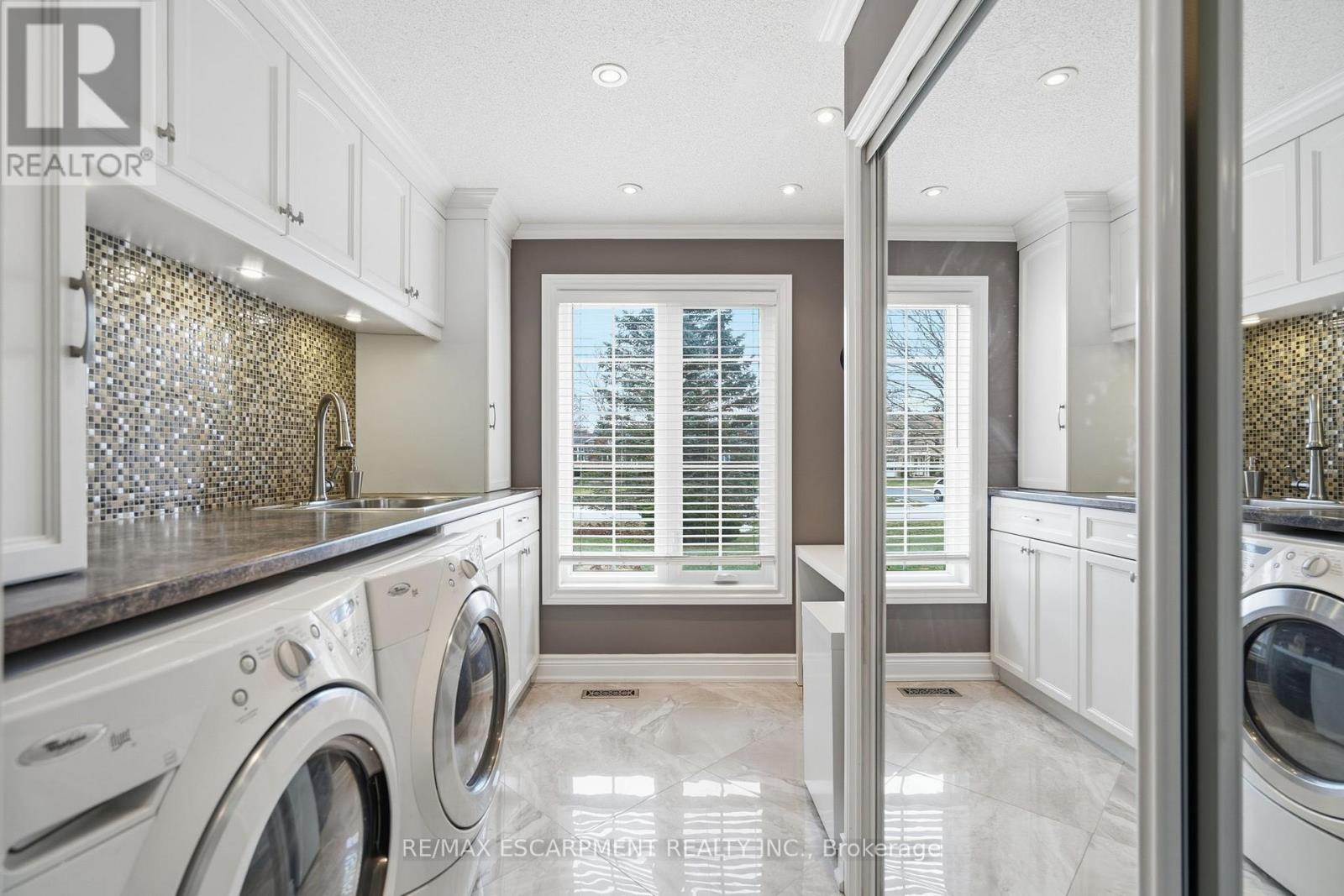 9 Cornelia Court, Hamilton, Ontario  L8B 0Z9 - Photo 18 - X12697164