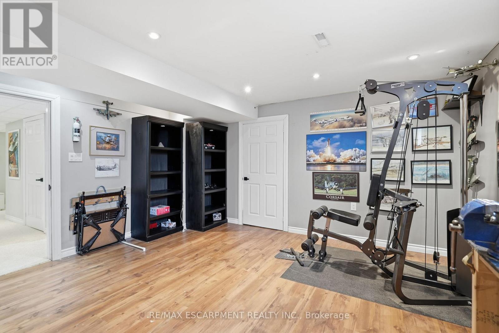 9 Cornelia Court, Hamilton, Ontario  L8B 0Z9 - Photo 35 - X12697164