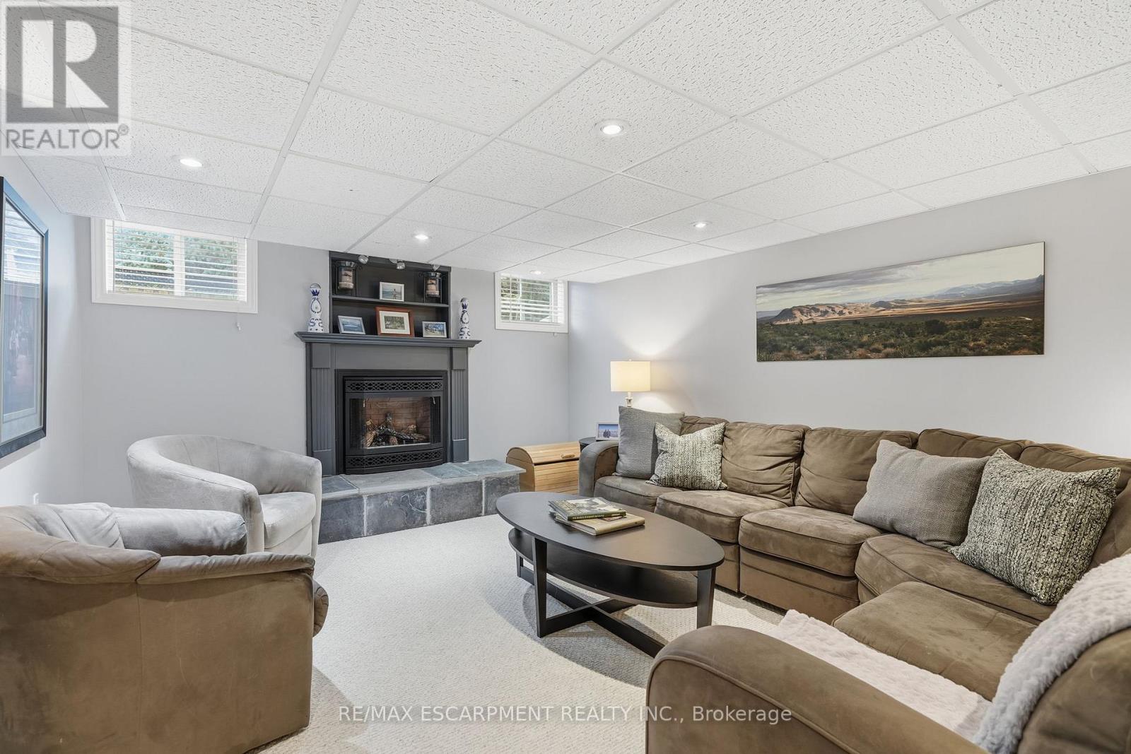 9 Cornelia Court, Hamilton, Ontario  L8B 0Z9 - Photo 38 - X12697164