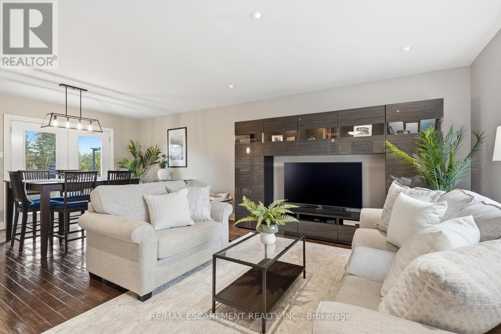 9 Cornelia Court, Hamilton, Ontario  L8B 0Z9 - Photo 7 - X12697164