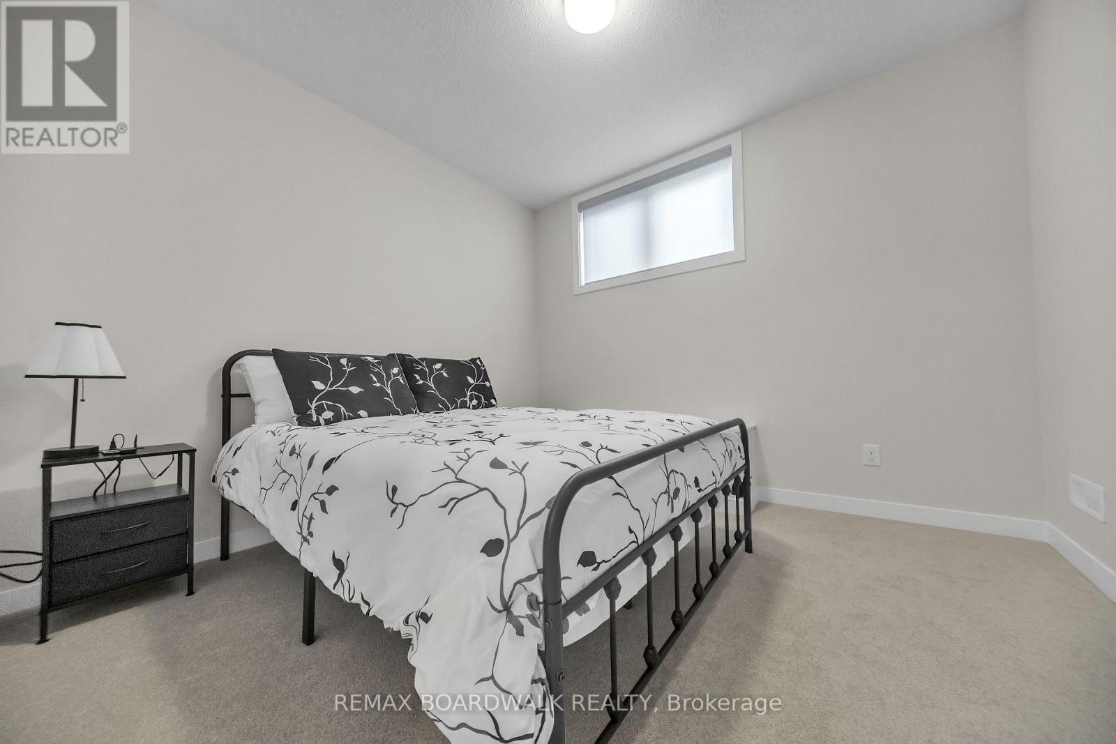 189 Beebalm Crescent, Ottawa, Ontario  K2J 7G9 - Photo 20 - X12459377
