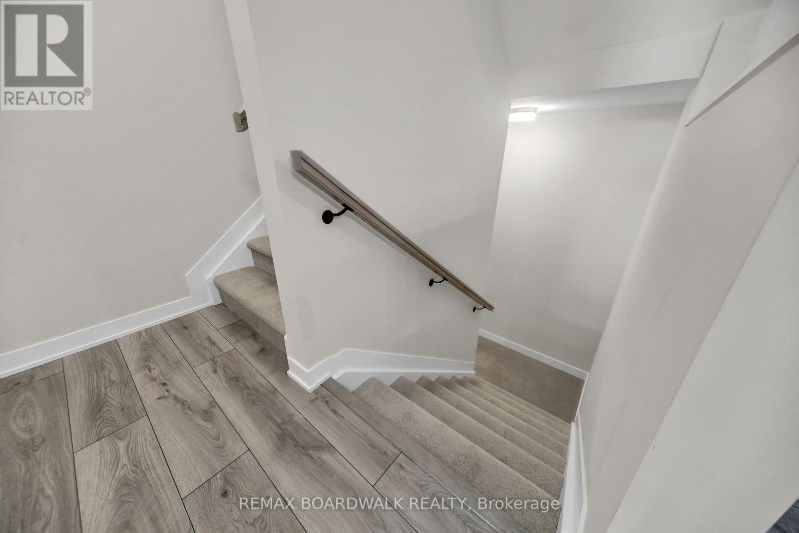 189 Beebalm Crescent, Ottawa, Ontario  K2J 7G9 - Photo 9 - X12459377