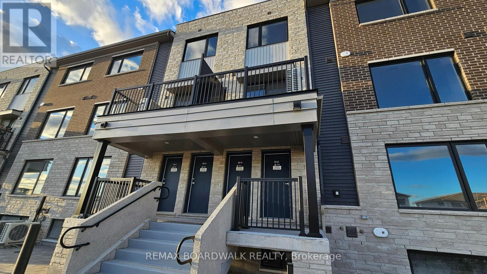 17 - 801 Glenroy Gilbert Drive, Ottawa, Ontario  K2J 5R6 - Photo 2 - X12510800