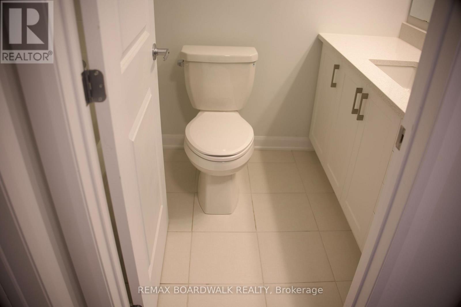 21 - 701 Glenroy Gilbert Drive, Ottawa, Ontario  K2J 5W2 - Photo 27 - X12564728