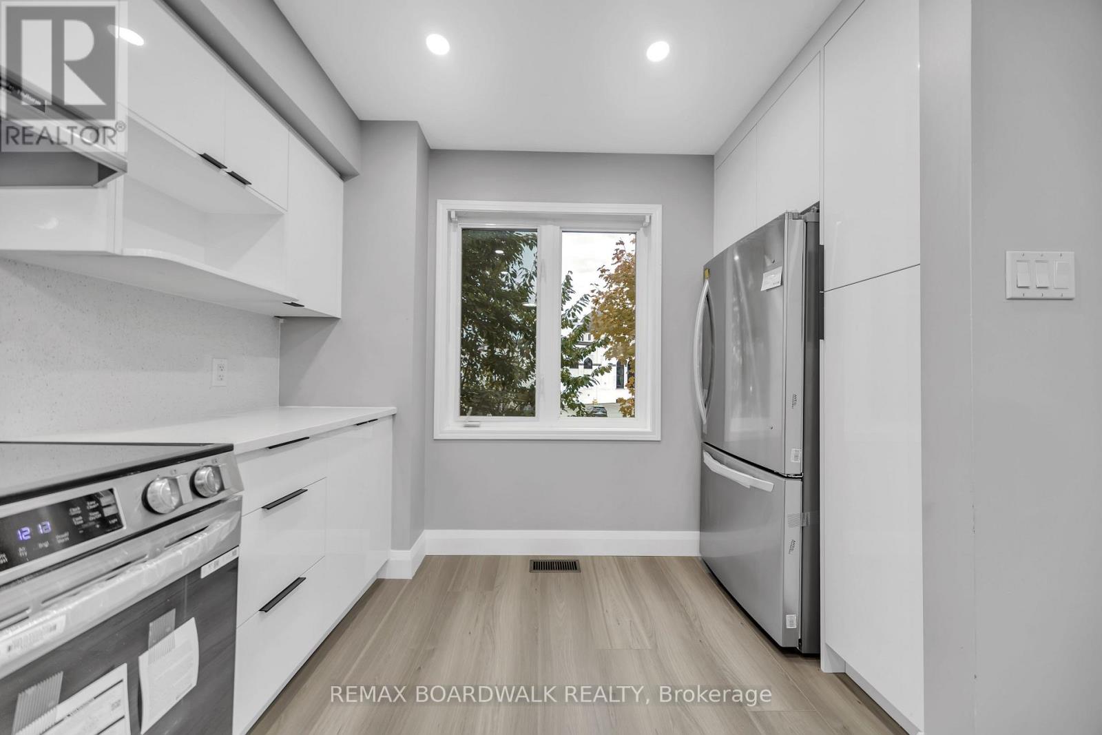 714 Sanibel Private, Ottawa, Ontario  K2H 0A8 - Photo 22 - X12580154