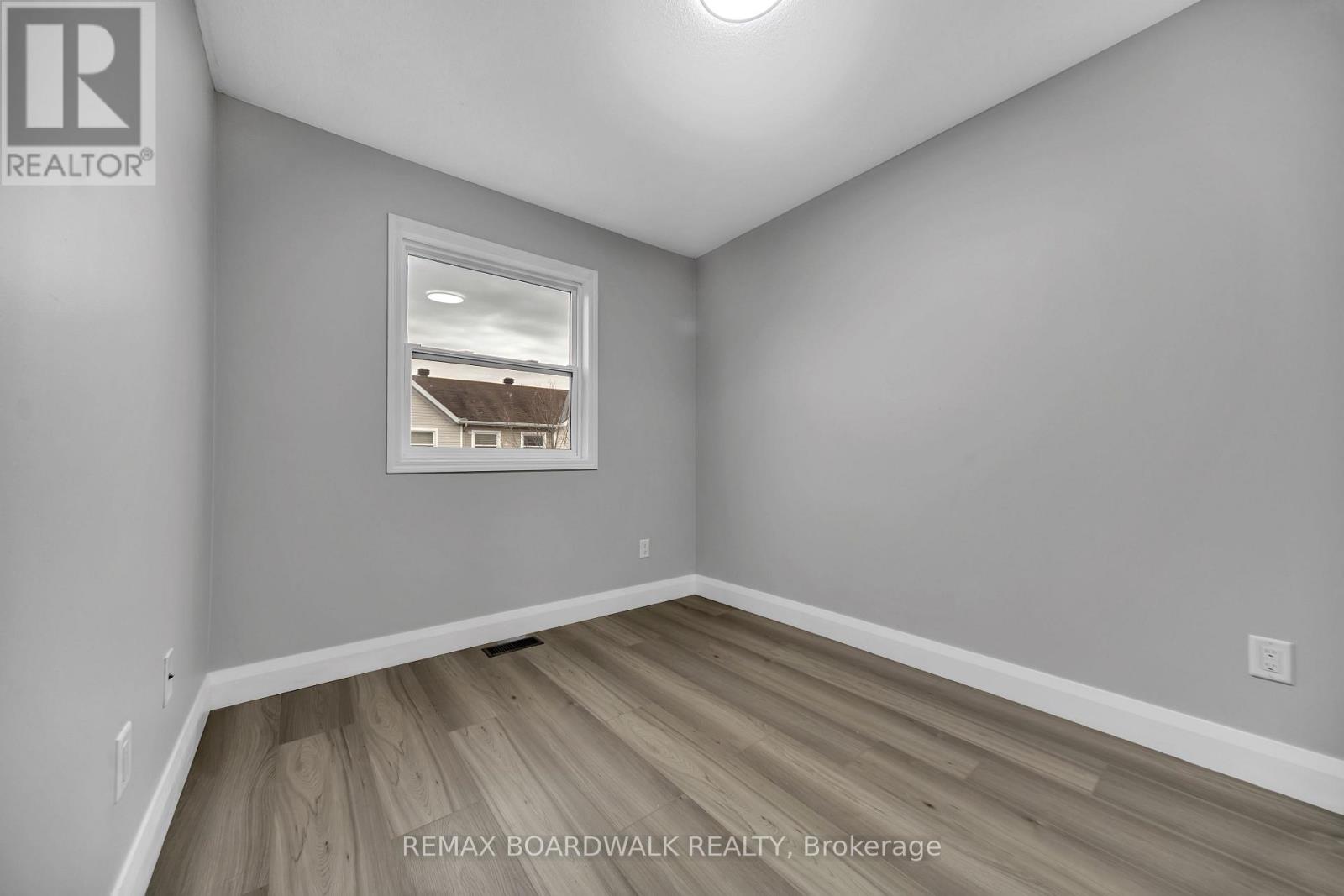 714 Sanibel Private, Ottawa, Ontario  K2H 0A8 - Photo 32 - X12580154