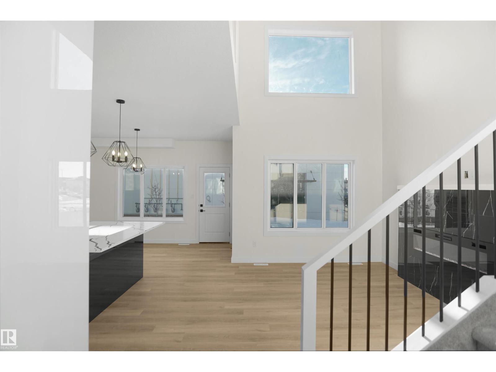 6807 169 Av Nw, Edmonton, Alberta  T5Z 0H2 - Photo 3 - E4470024