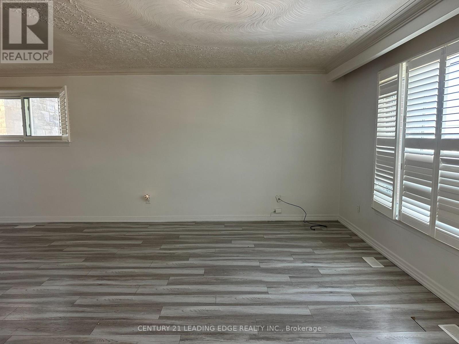 Main - 26 Gooderham Drive, Toronto, Ontario  M1R 3G5 - Photo 3 - E12667986