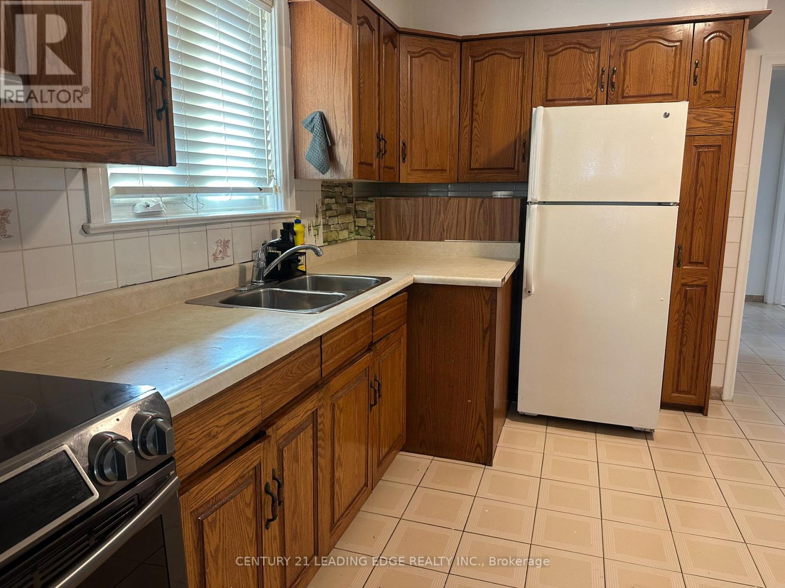 Main - 26 Gooderham Drive, Toronto, Ontario  M1R 3G5 - Photo 11 - E12667986