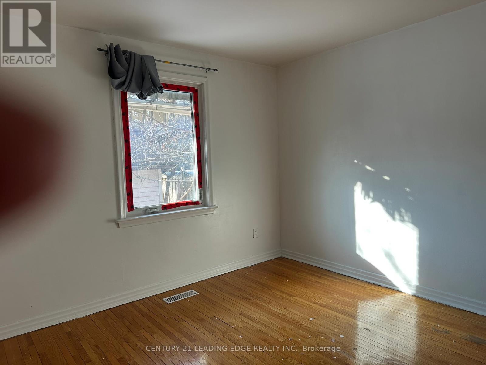 Main - 26 Gooderham Drive, Toronto, Ontario  M1R 3G5 - Photo 7 - E12667986