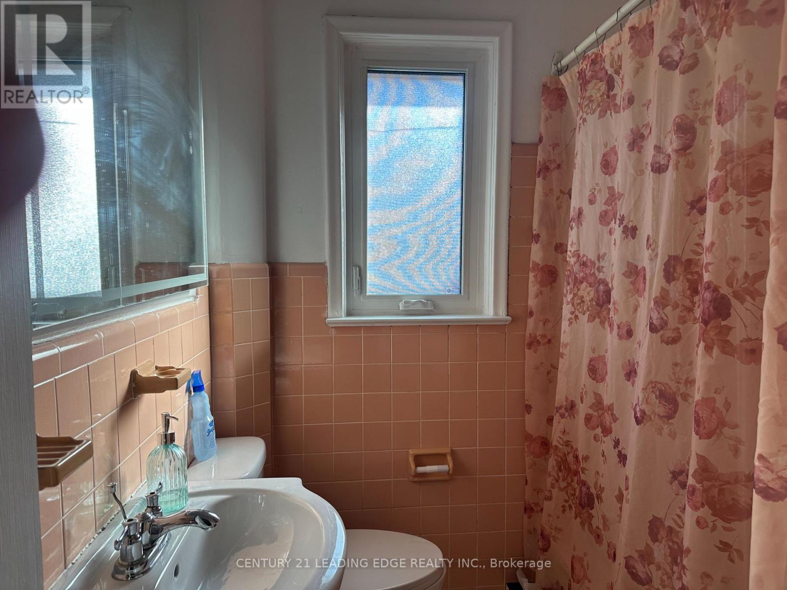 Main - 26 Gooderham Drive, Toronto, Ontario  M1R 3G5 - Photo 6 - E12667986