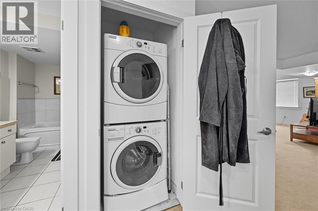 49 Ontario Street Unit 1, Grimsby, Ontario  L3M 3H2 - Photo 32 - 40797165