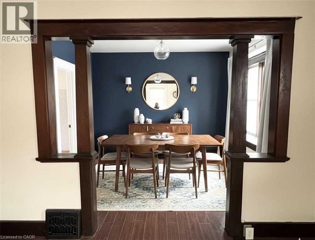 179 Regina Street N, Waterloo, Ontario N2J 3B4 - Photo 3 - 40798497