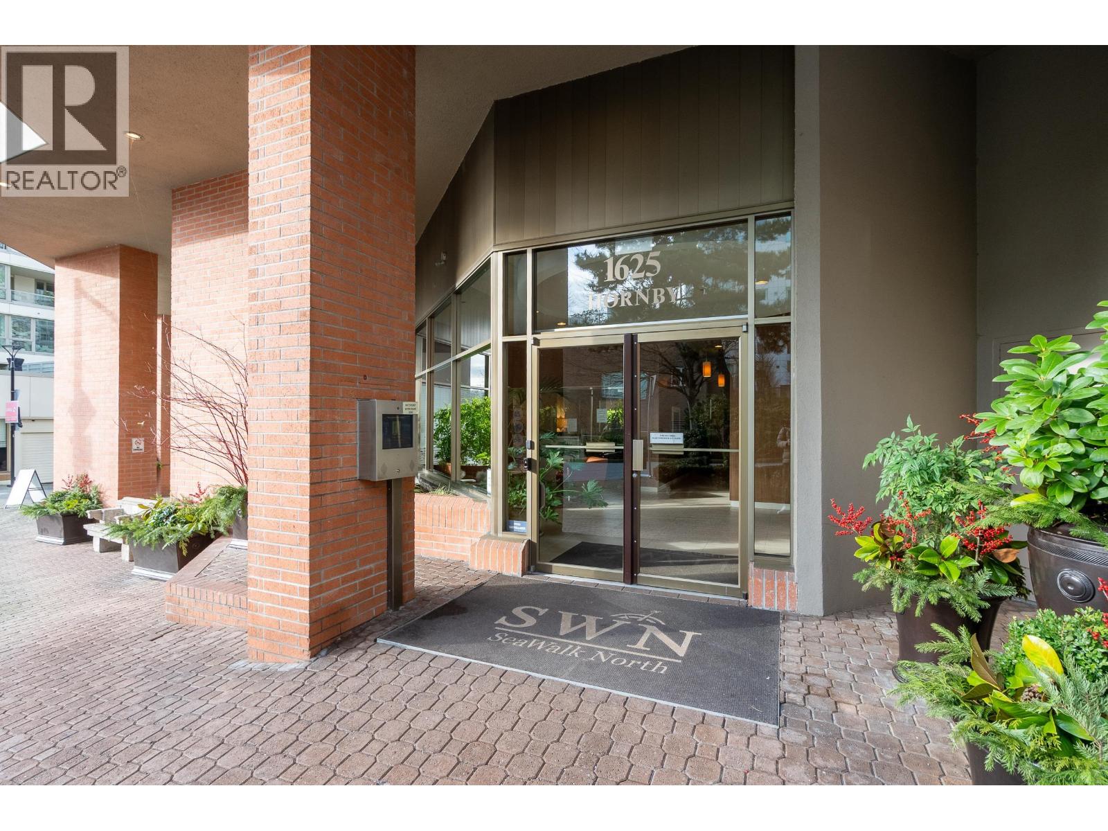 603 1625 Hornby Street, Vancouver, British Columbia  V6Z 2M2 - Photo 4 - R3078574