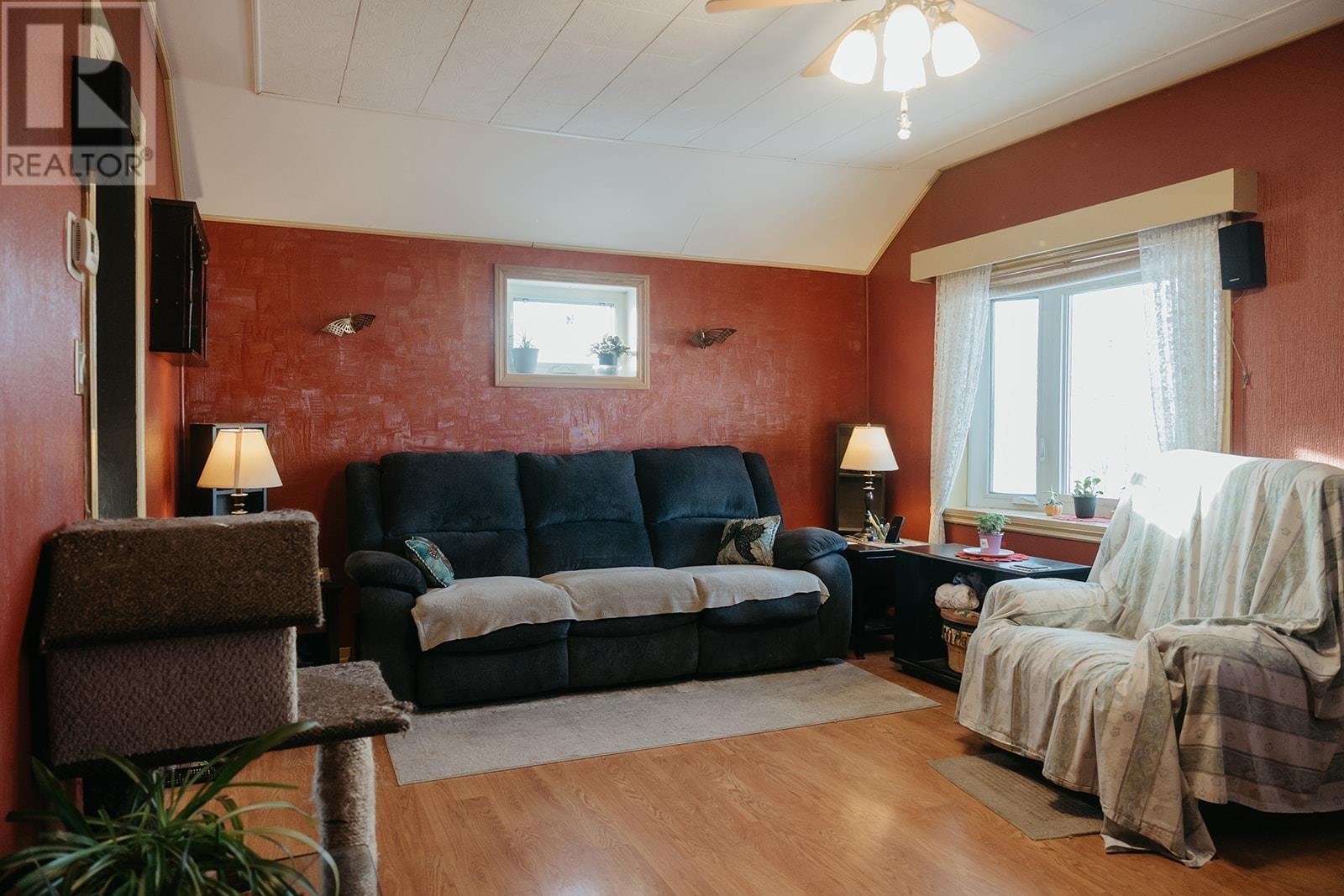 529 Fourth Ave S, Kenora, Ontario  P9N 1Z4 - Photo 10 - TB2600071