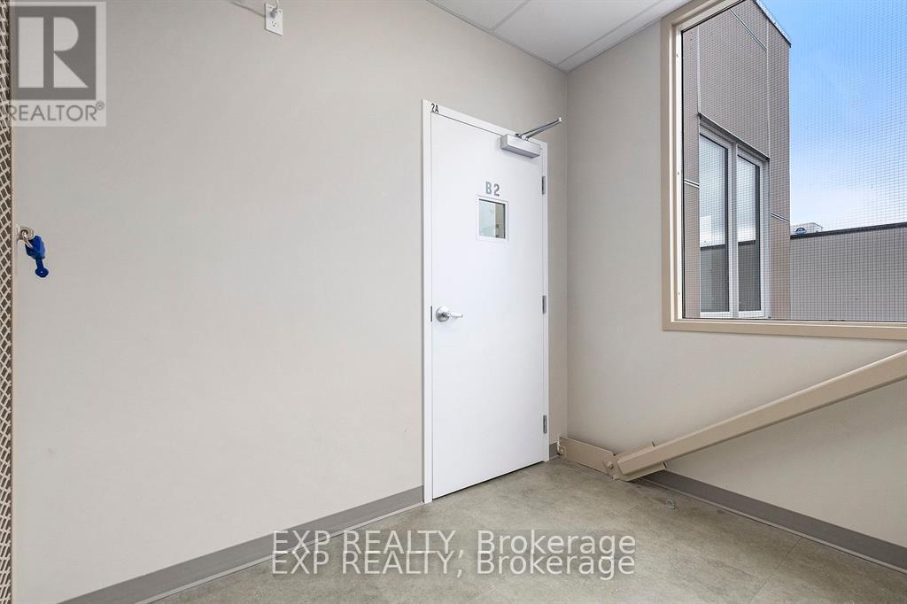 511 Lacolle Way, Ottawa, Ontario  K4A 5B6 - Photo 7 - X12697210