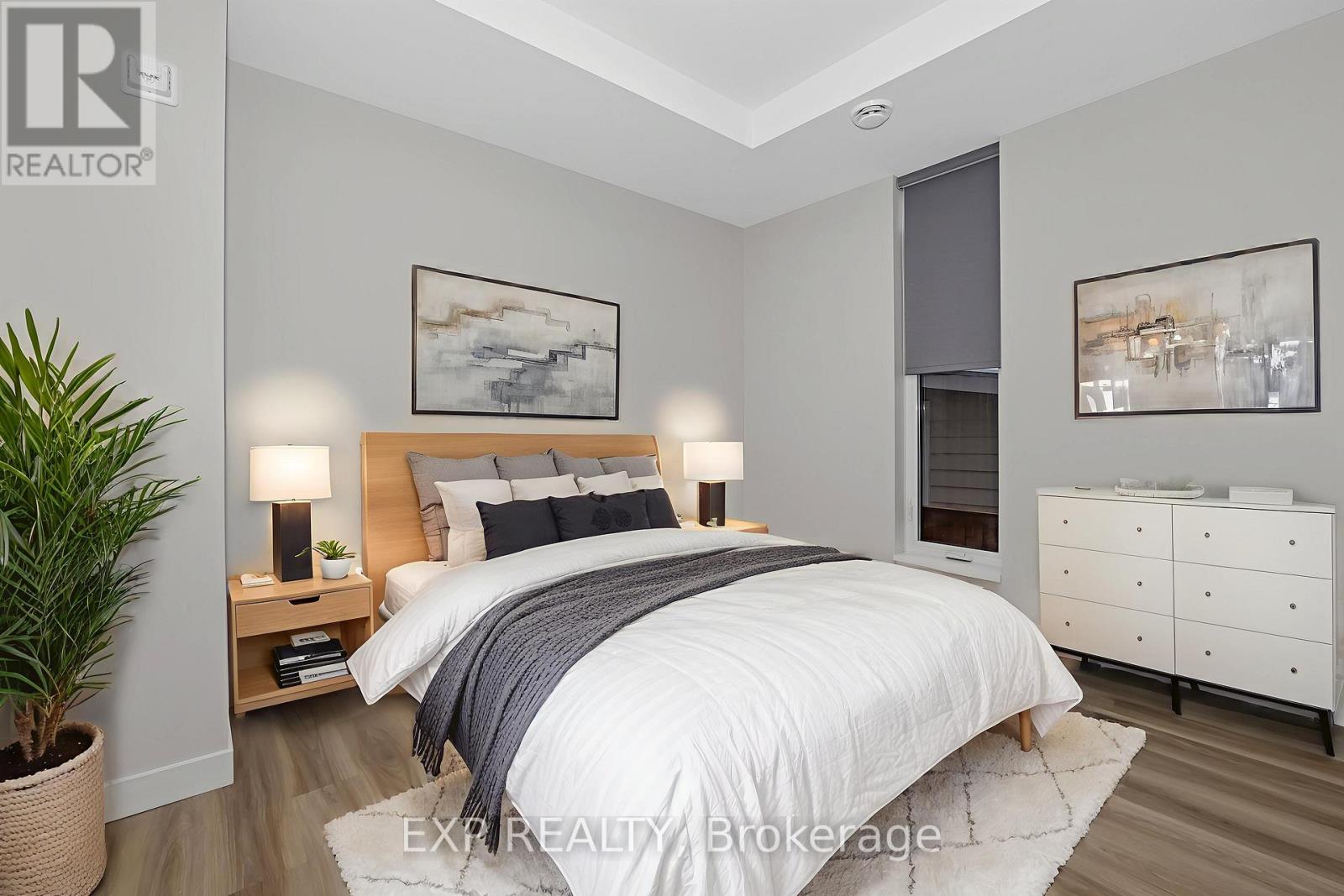 303 - 211 Armstrong Street, Ottawa, Ontario  K1Y 2W3 - Photo 12 - X12697232