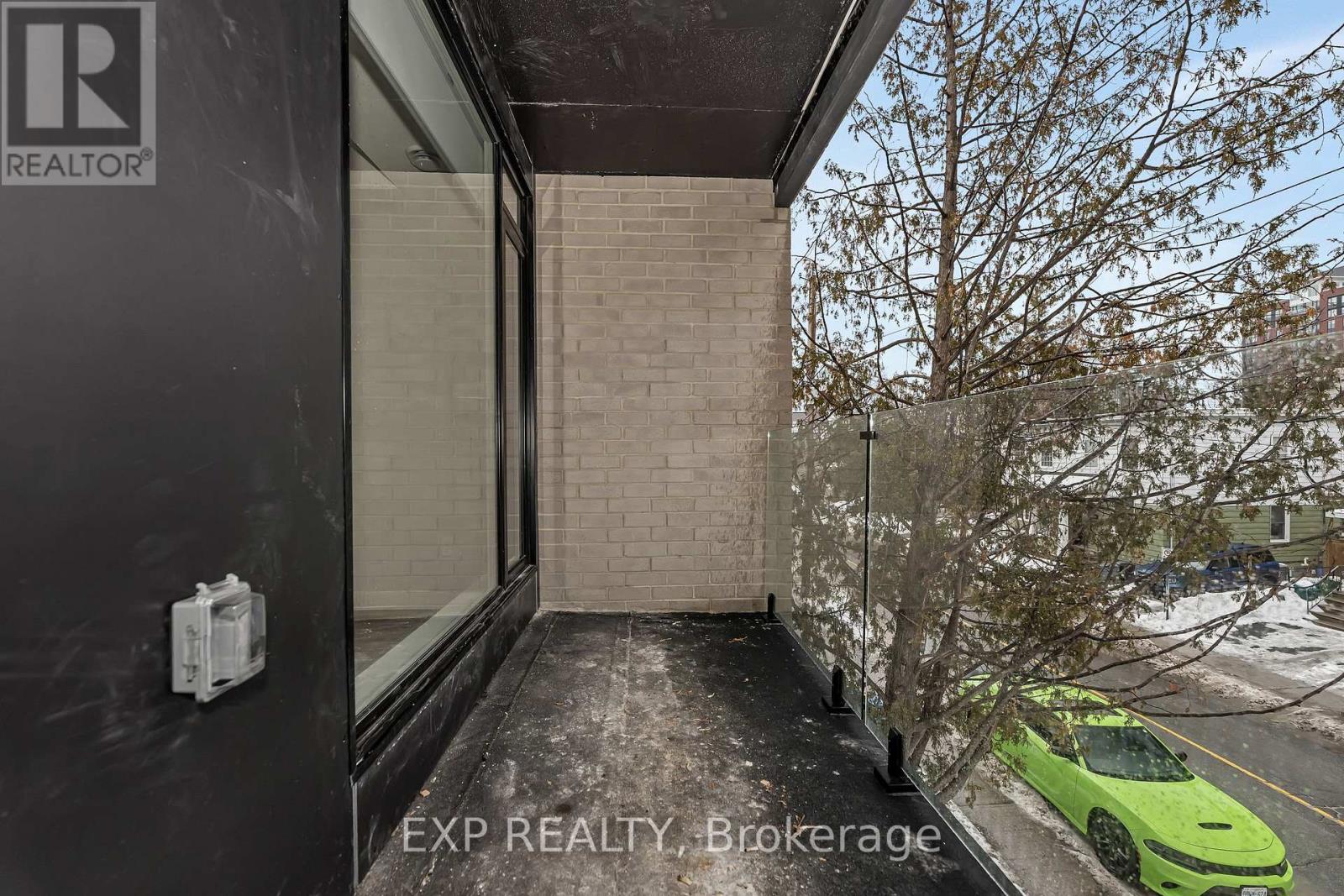 301 - 211 Armstrong Street, Ottawa, Ontario  K1Y 2W3 - Photo 25 - X12697236