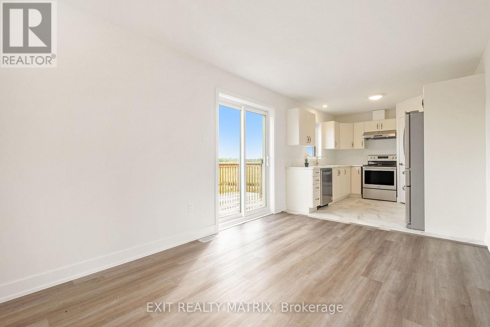 491 Sturgess Road, Montague, Ontario  K7A 4S7 - Photo 3 - X12697278