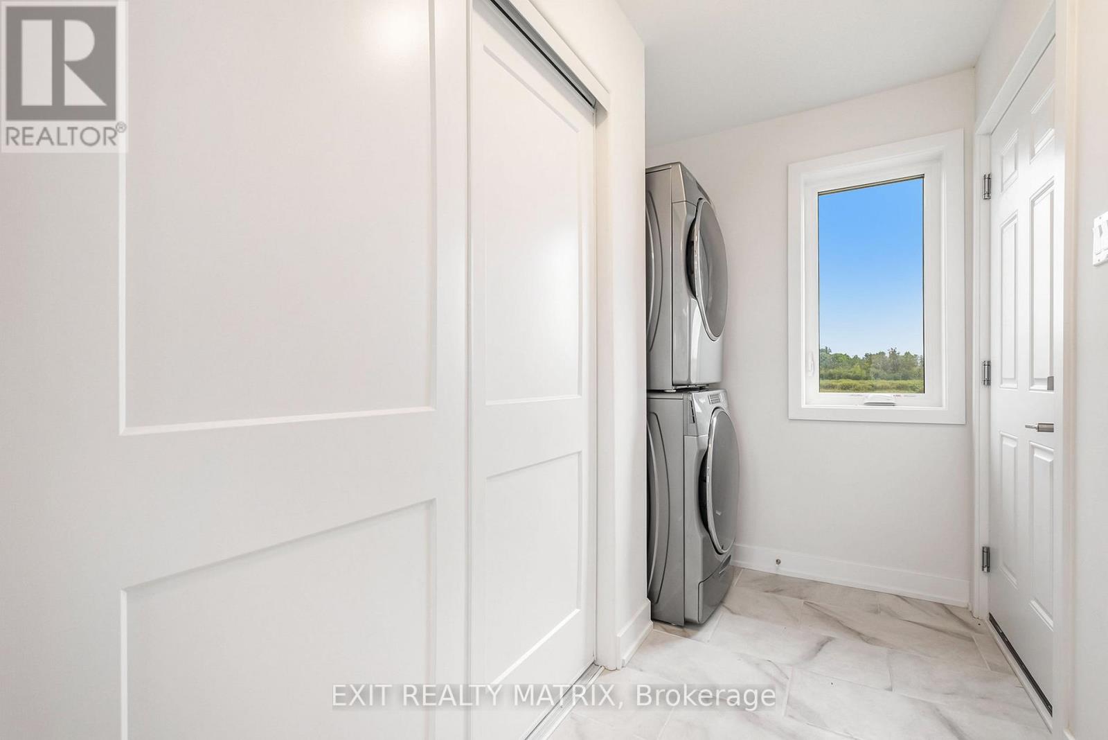 491 Sturgess Road, Montague, Ontario  K7A 4S7 - Photo 5 - X12697278