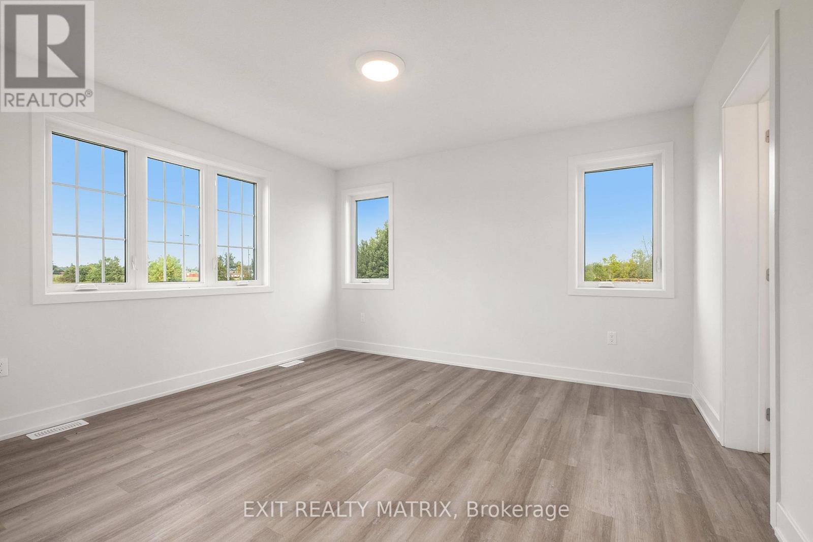 491 Sturgess Road, Montague, Ontario  K7A 4S7 - Photo 6 - X12697278