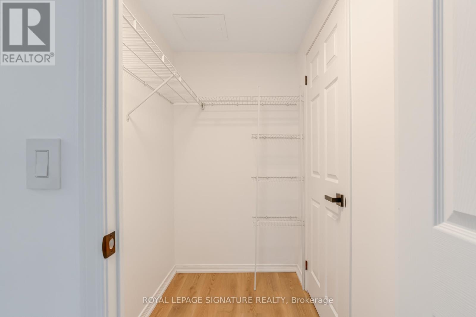 202 - 5500 Yonge Street, Toronto, Ontario  M2N 7L1 - Photo 15 - C12688638