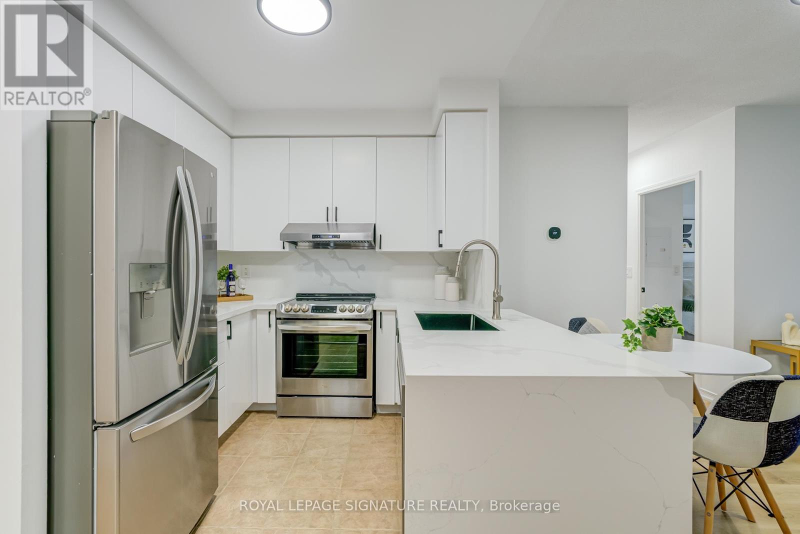 202 - 5500 Yonge Street, Toronto, Ontario  M2N 7L1 - Photo 8 - C12688638