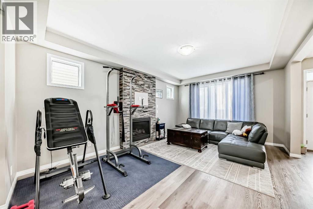 43 Carrington Crescent Nw, Calgary, Alberta  T3P 0B1 - Photo 10 - A2279144