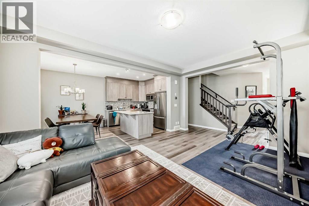 43 Carrington Crescent Nw, Calgary, Alberta  T3P 0B1 - Photo 11 - A2279144