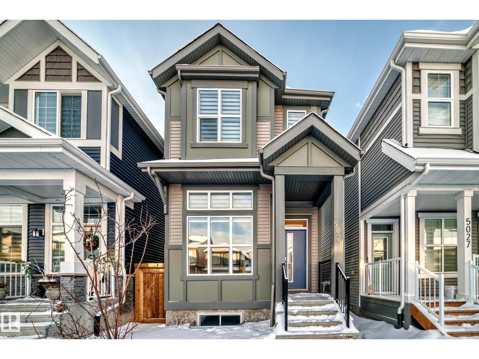 Welcome to this beautifully upgraded home that perfectly blends modern efficiency with timeless style. Built in 2023, it features durable vinyl siding and hardie board, and an alternative foundation for added peace of mind. Energy efficiency is front & center w/solar panels, triple-pane windows, a tankless hot water system & a whole-home air purification system. Inside, engineered hardwood floors lead you through a thoughtfully designed layout featuring a bright kitchen with stainless steel appliances, upgraded blinds, a walk-in pantry, and a convenient two-piece powder room. Upstairs offers 3 spacious bedrooms, a full 4pc bath & a serene primary retreat complete with a walk-in closet and private 4pc ensuite. A side entrance adds flexibility & future potential. Outside, enjoy the convenience of a double detached garage. Ideally located close to schools, parks & everyday amenities, this home delivers comfort, efficiency & lifestyle in one exceptional package! (id:48254)