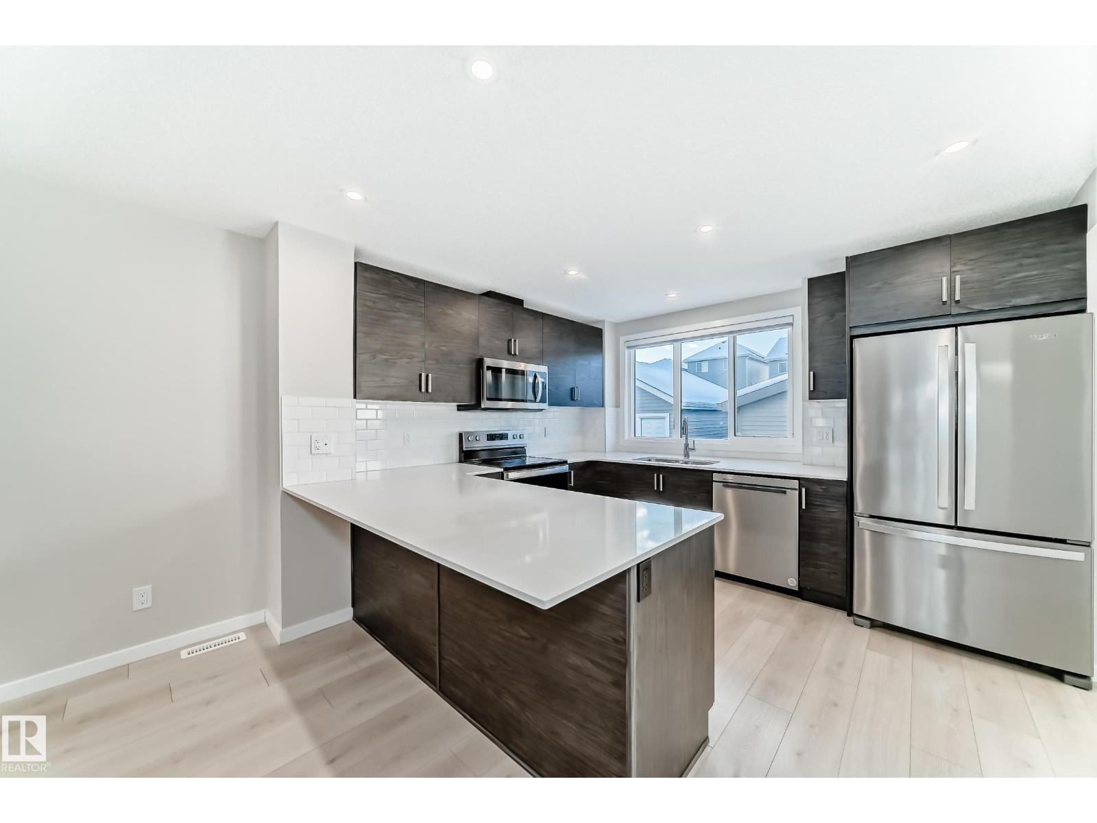 5025 Kinney Link Li Sw, Edmonton, Alberta  T6W 5G4 - Photo 6 - E4470025