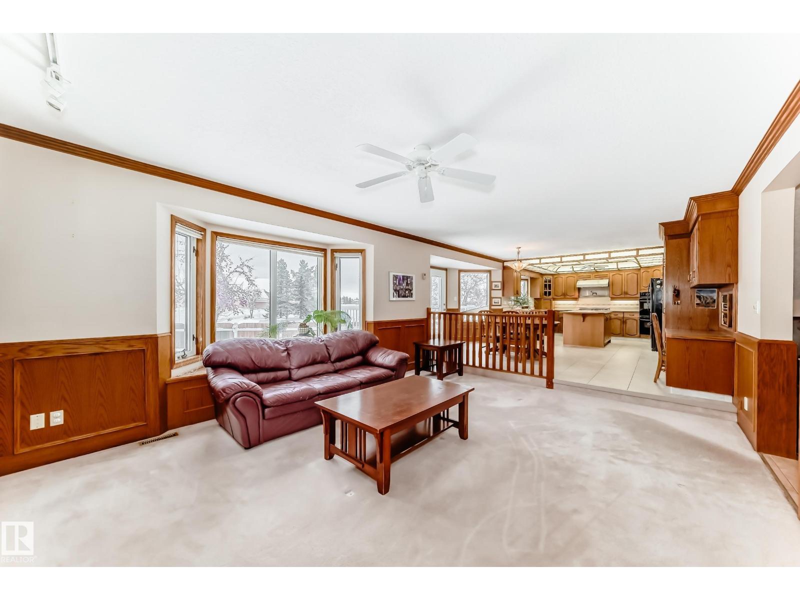 1720 Bearspaw Dr E Nw, Edmonton, Alberta  T6J 5E3 - Photo 18 - E4470027