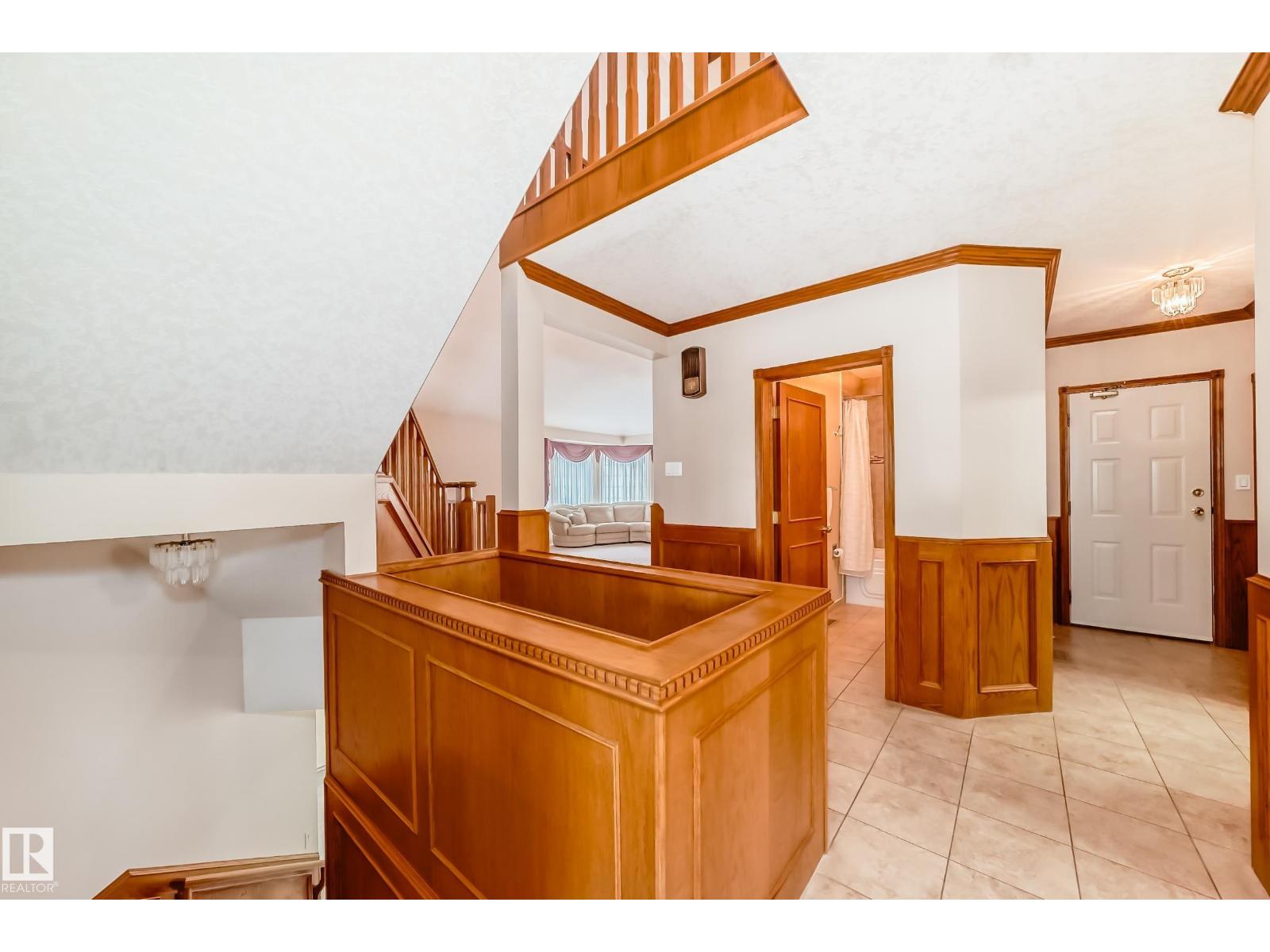 1720 Bearspaw Dr E Nw, Edmonton, Alberta  T6J 5E3 - Photo 37 - E4470027