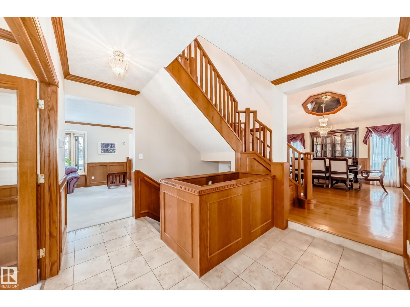 1720 Bearspaw Dr E Nw, Edmonton, Alberta  T6J 5E3 - Photo 38 - E4470027