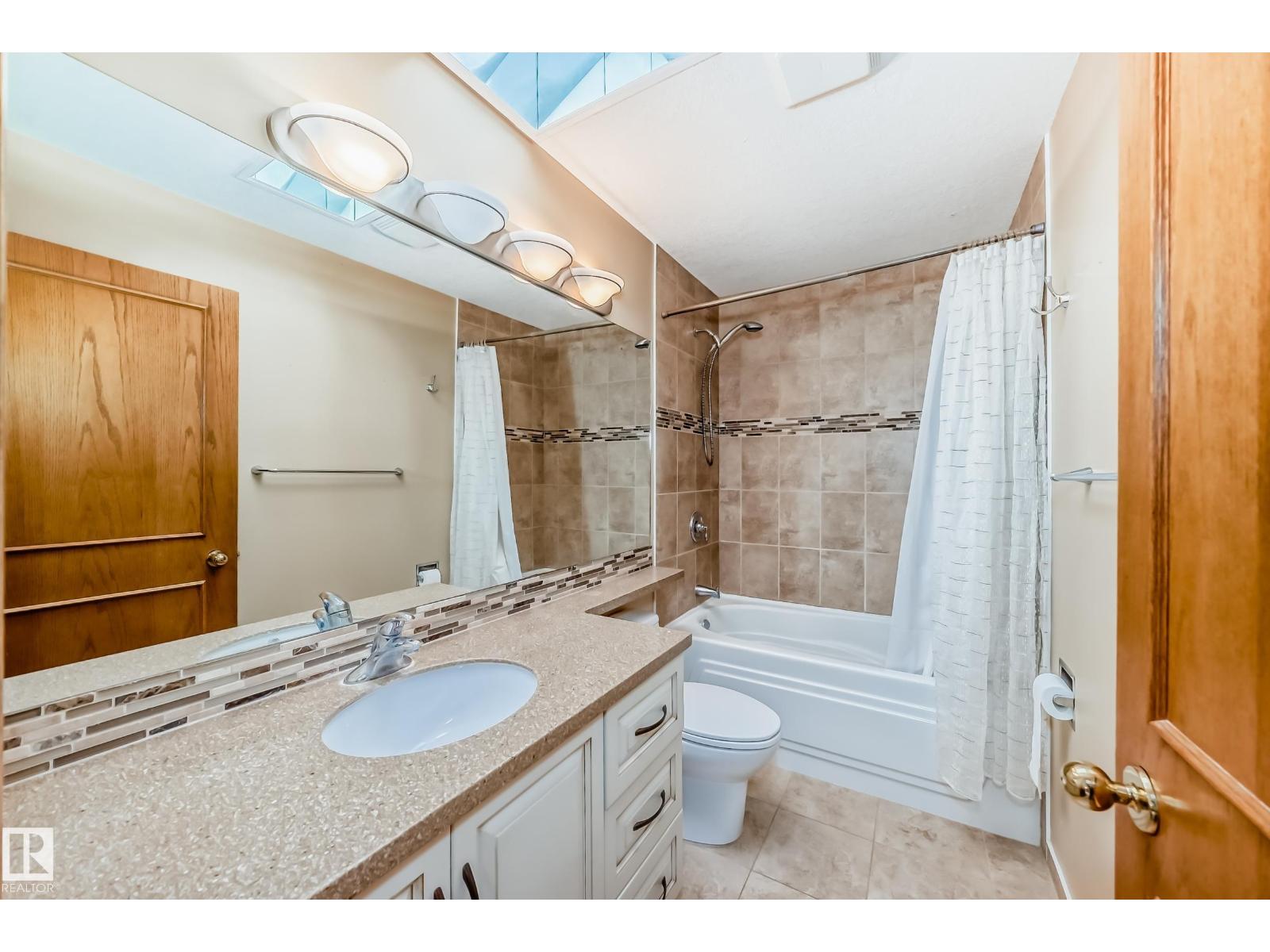 1720 Bearspaw Dr E Nw, Edmonton, Alberta  T6J 5E3 - Photo 57 - E4470027