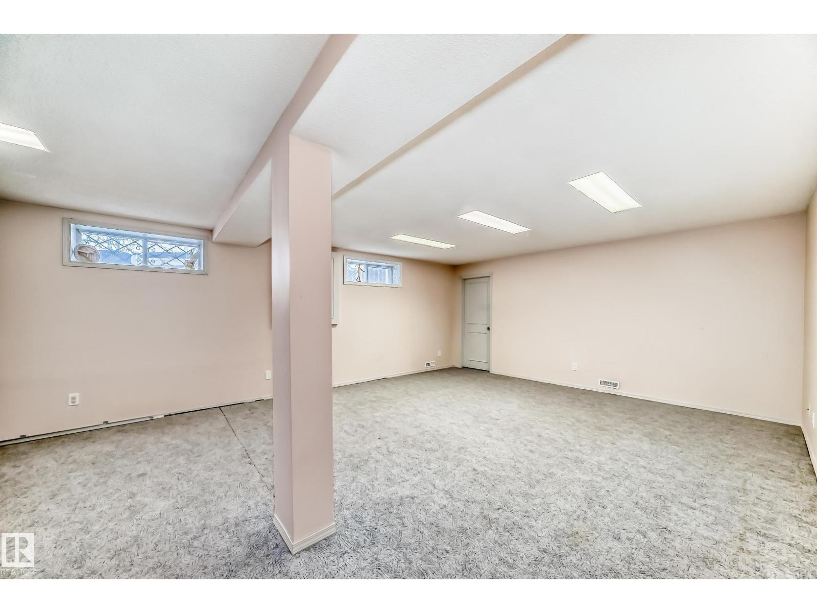 1720 Bearspaw Dr E Nw, Edmonton, Alberta  T6J 5E3 - Photo 62 - E4470027