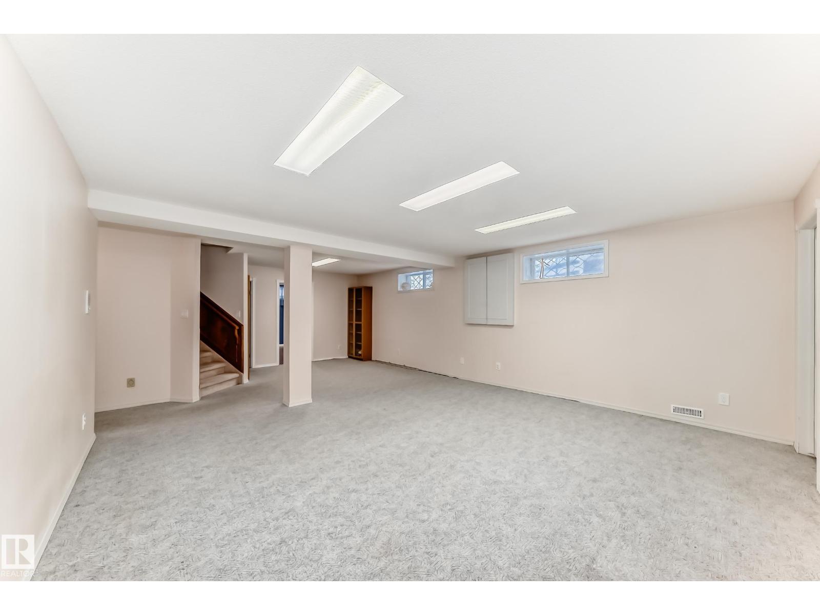 1720 Bearspaw Dr E Nw, Edmonton, Alberta  T6J 5E3 - Photo 63 - E4470027