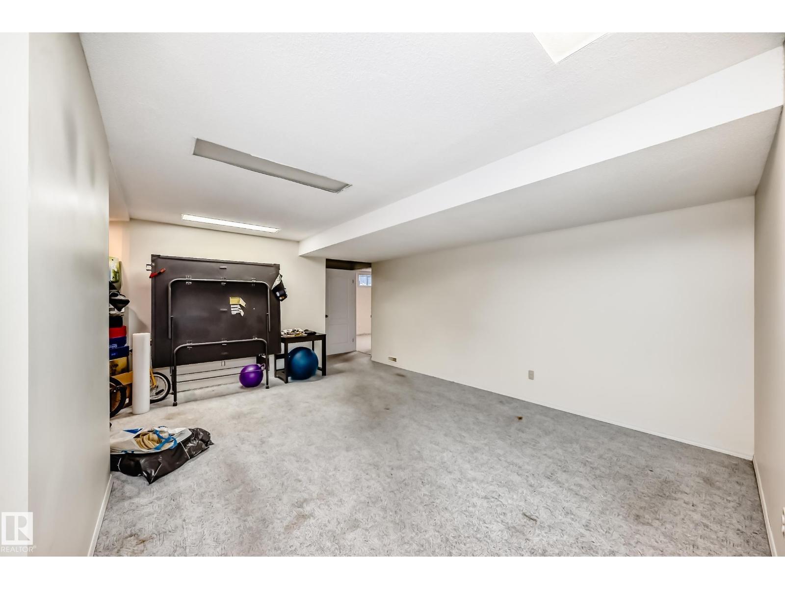 1720 Bearspaw Dr E Nw, Edmonton, Alberta  T6J 5E3 - Photo 65 - E4470027