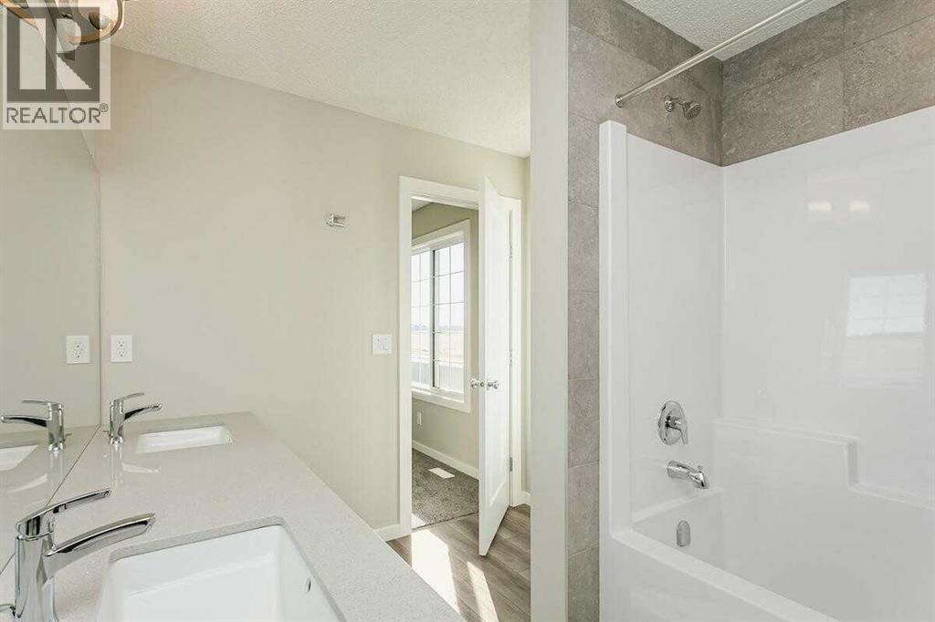 21 Heartwood Lane Se, Calgary, Alberta  T3M 2K1 - Photo 12 - A2271676