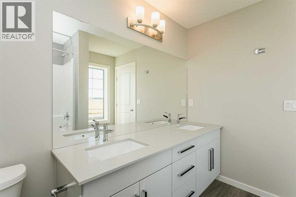 21 Heartwood Lane Se, Calgary, Alberta  T3M 2K1 - Photo 11 - A2271676