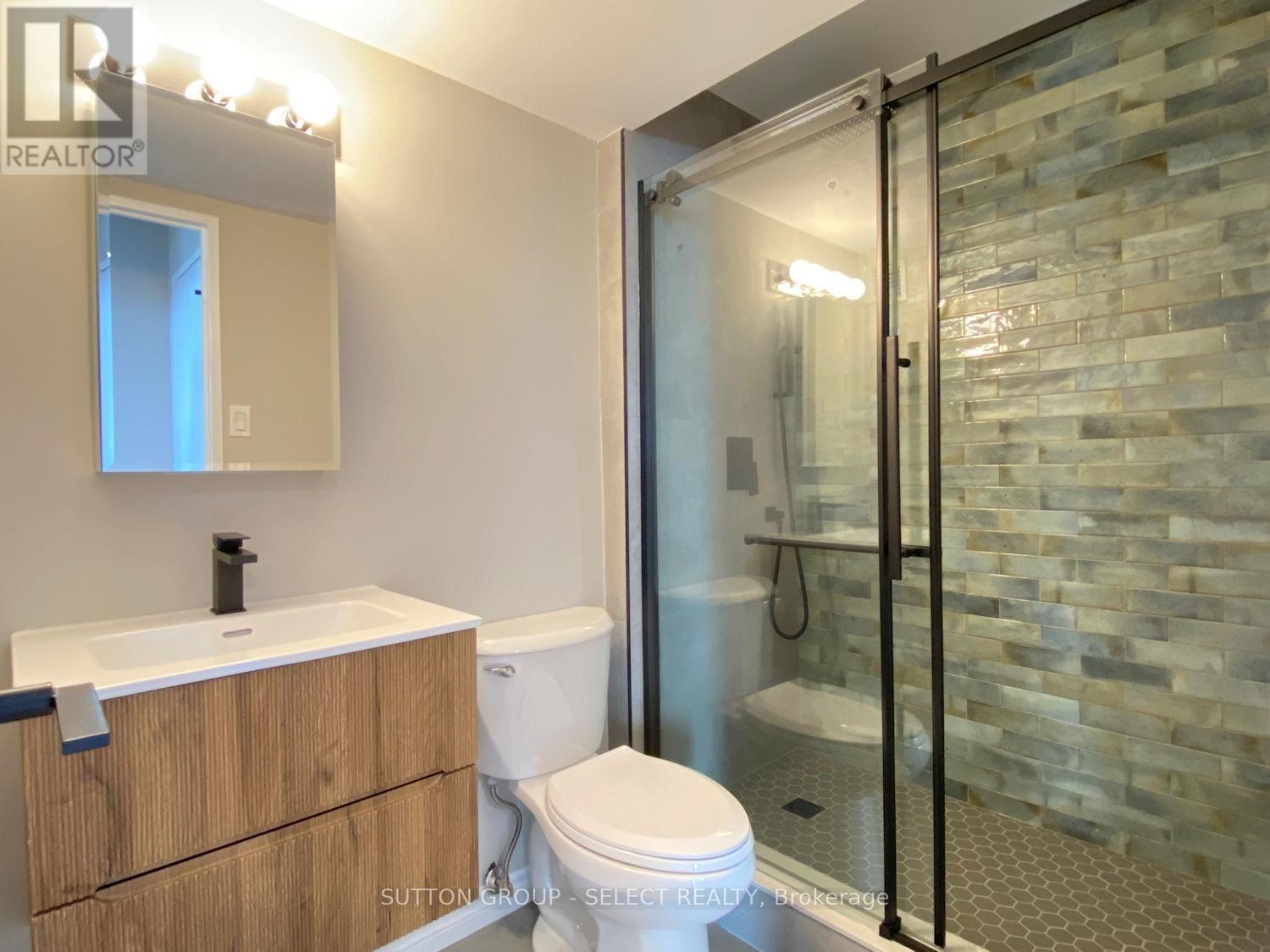 804 - 1105 Jalna Boulevard, London South, Ontario  N6E 2S9 - Photo 2 - X12652766