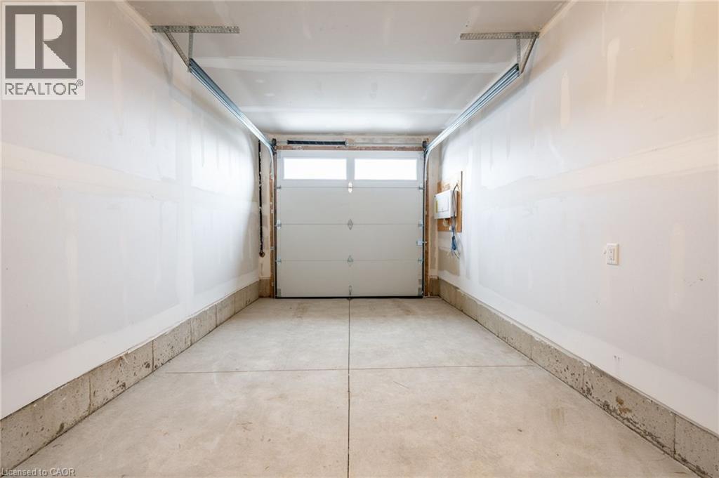 16 Clear Valley Lane, Mount Hope, Ontario  L0R 1W0 - Photo 23 - 40798672